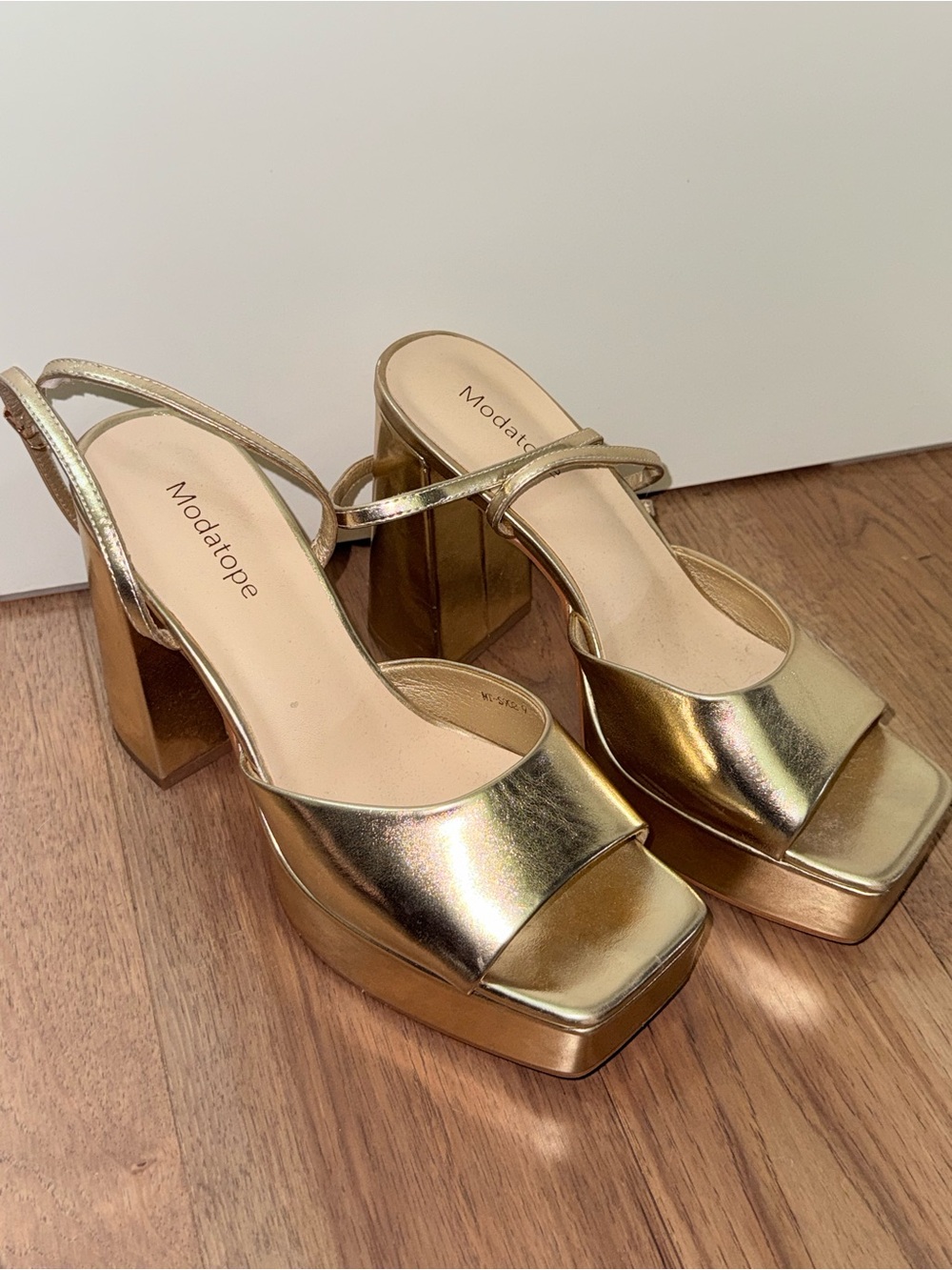 Modatope | Gold Metallic Platform Block Heel Sandals (worn once, like new)